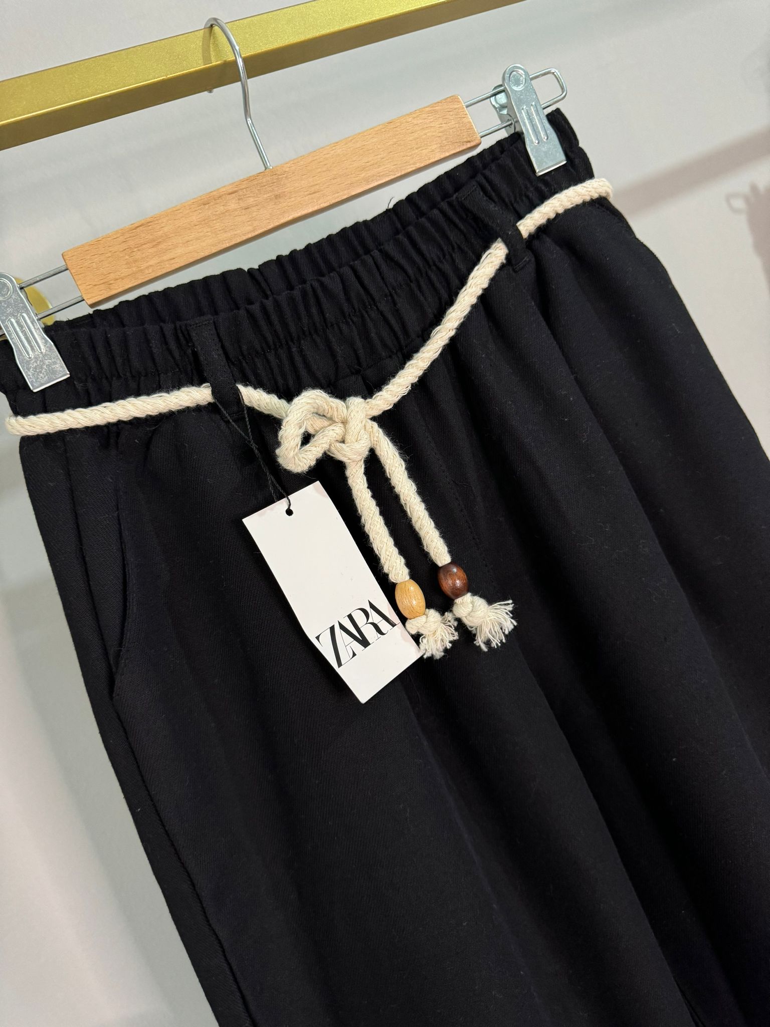 Zara ham keten pantolon siyah